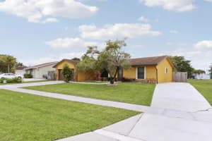 144 Bilbao Street, Royal Palm Beach, FL 33411 - MLS#B26025417
