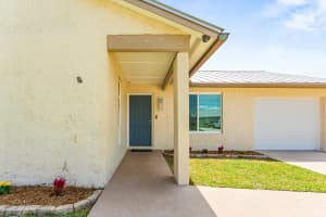 105 Banyan Circle, Jupiter, FL 33458 - MLS#B26025444