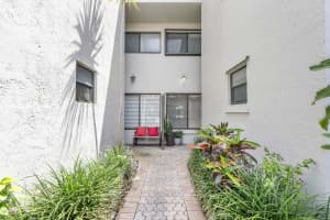 9717 New River Canal Road, Plantation, FL 33324 - MLS#B26025469