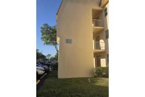 8400 Sunrise Lakes Boulevard, Sunrise, FL 33322 - MLS#B26025481