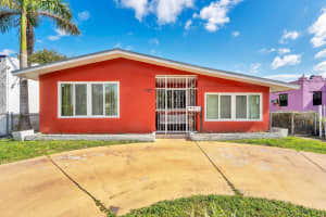 745 46th Street, Miami, FL 33127 - MLS#B26025482