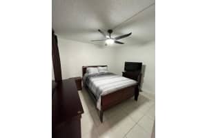 7041 Environ Boulevard, Lauderhill, FL 33319 - MLS#B26025484