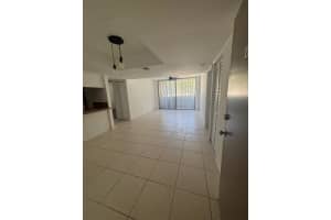8000 149th Avenue, Miami, FL 33193 - MLS#B26025491