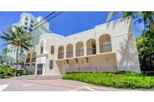 2001 Ocean Boulevard, Fort Lauderdale, FL 33305 - MLS#B26025494