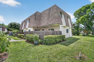 139 San Remo Boulevard, North Lauderdale, FL 33068 - MLS#B26025513