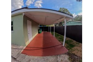 352 Johnston Street, Fort Pierce, FL 34982 - MLS#B26025548