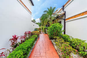 6514 Via Rosa, Boca Raton, FL 33433, Boca Raton, FL 33433 - MLS#B26025552