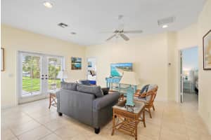 19043 Jupiter River Drive, Jupiter, FL 33458 - MLS#B26025569