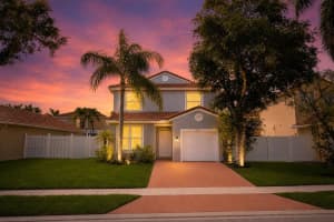 8102 Pelican Harbour Drive, Lake Worth, Fl 33467, Lake Worth