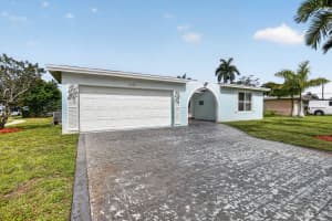 2205 72nd Avenue, Sunrise, FL 33313 - MLS#B26025619