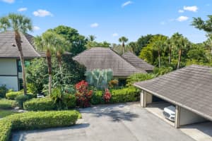 2835 Polo Island Drive, Wellington, FL 33414 - MLS#B26025632
