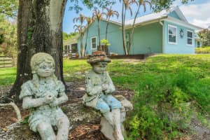 5700 Oleander Avenue, Fort Pierce, FL 34982 - MLS#B26025644