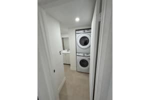 8002 149th Avenue, Miami, FL 33193 - MLS#B26025650
