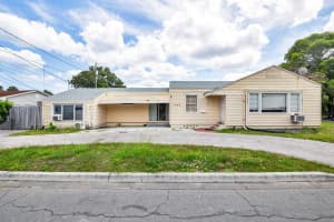 1048 Van Deventer Street, West Palm Beach, FL 33405 - MLS#B26025653