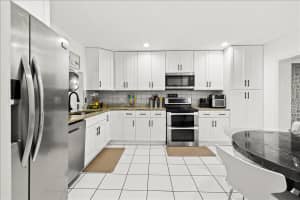 115 Fairway Lane, Royal Palm Beach, FL 33411 - MLS#B26025677