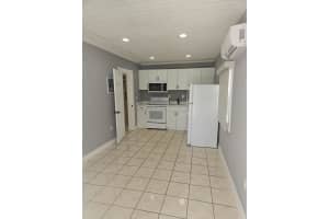 425 Ardmore Road, West Palm Beach, FL 33401 - MLS#B26025691