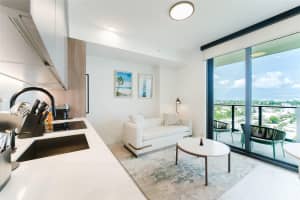 580 72nd Street, Miami Beach, FL 33141 - MLS#B26025711
