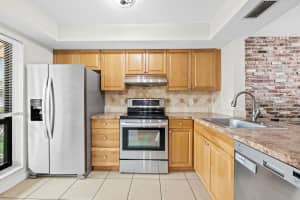 2257 15th Street, Deerfield Beach, FL 33442 - MLS#B26025736