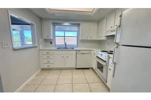 1900 29th Street, Lighthouse Point, FL 33064 - MLS#B26025748