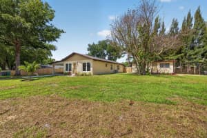 303 Lott Street, Fort Pierce, FL 34947 - MLS#B26025757