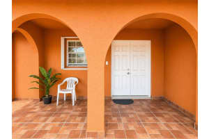 4210 10th Court, Hialeah, FL 33012 - MLS#B26025761