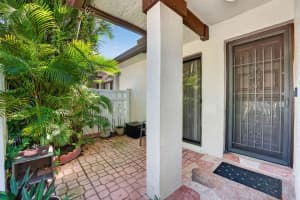 3210 Carambola Cir Circle, Coconut Creek, FL 33066 - MLS#B26025795