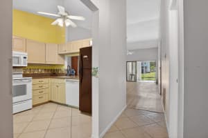 3210 Carambola Cir Circle, Coconut Creek, FL 33066 - MLS#B26025795