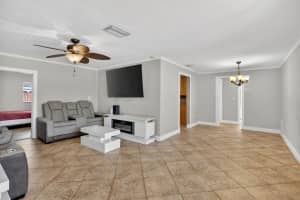 8600 29th Street, Sunrise, FL 33322 - MLS#B26025822