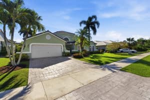 2784 Orchard Circle, Davie, FL 33328 - MLS#B26025829