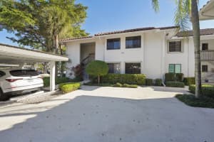 100 Pelican Pointe Drive, Delray Beach, FL 33483 - MLS#B26025836