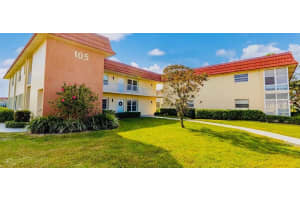 105 Spring Lake Court 203, Vero Beach, Fl 32962, Vero Beach