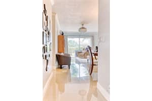 8751 Chevy Chase Drive, Boca Raton, FL 33433 - MLS#B26025862