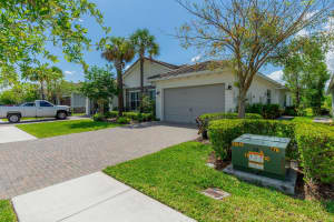 19546 Weathervane Way, Loxahatchee, FL 33470 - MLS#B26025863