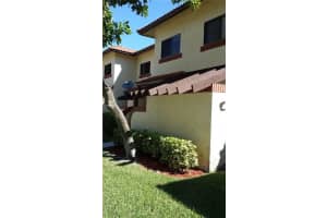 4728 90th Avenue, Sunrise, FL 33351 - MLS#B26025871