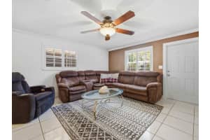 2200 Monroe Street, Hollywood, FL 33020 - MLS#B26025872