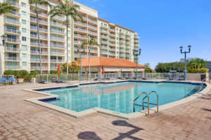 3020 32nd Avenue, Fort Lauderdale, FL 33308 - MLS#B26025896