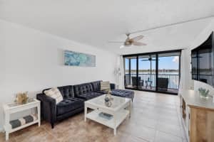 106 Lake Emerald Drive, Oakland Park, FL 33309 - MLS#B26025919