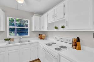 17 Vista Palm Lane, Vero Beach, FL 32962 - MLS#B26025983