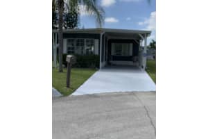 22 Cozumel Lane, Port Saint Lucie, FL 34952 - MLS#B26025997