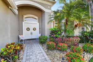 6664 Murano Way, Lake Worth, FL 33467 - MLS#B26026007
