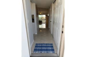 646 Snug Harbor Drive, Boynton Beach, FL 33435 - MLS#B26026010