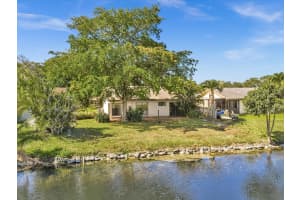 8949 9th Place, Plantation, FL 33324 - MLS#B26026011