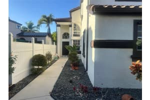 15705 10th Street, Pembroke Pines, FL 33028 - MLS#B26026018