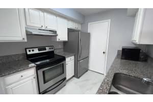 815 Boynton Beach Boulevard, Boynton Beach, FL 33426 - MLS#B26026039