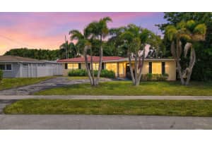 2169 62nd Court, Fort Lauderdale, FL 33308 - MLS#B26026068