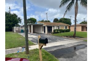 3851 4th Place, Lauderhill, FL 33311 - MLS#B26026082