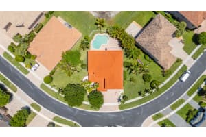 1324 Beacon Circle, Wellington, FL 33414 - MLS#B26026086