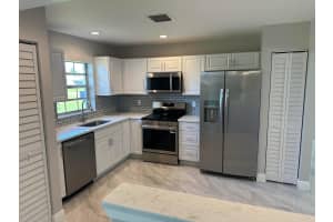 5796 Moss Court, Fort Pierce, FL 34982 - MLS#B26026100
