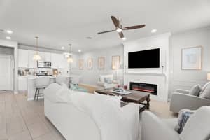5612 Edgewater Circle, Stuart, FL 34997 - MLS#B26026116