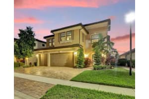 8665 Baypoint Circle, Parkland, FL 33076 - MLS#B26026121